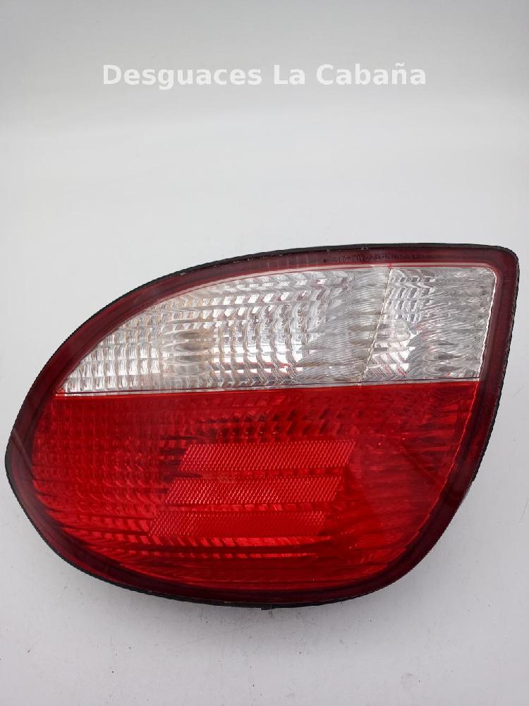 PEUGEOT 205 1 generation (1983-1998) Rear Right Taillight Lamp 26001918