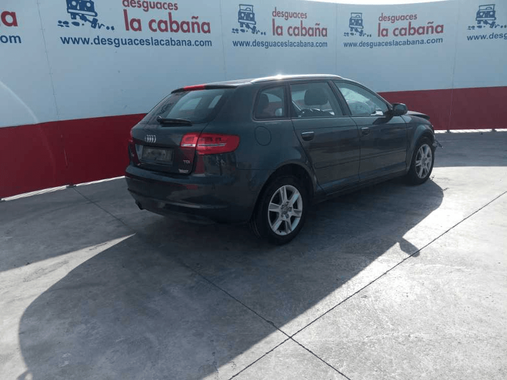 AUDI A3 8P (2003-2013) Langų skysčio (apiplovimo) bakelis 1K0955453 25989900