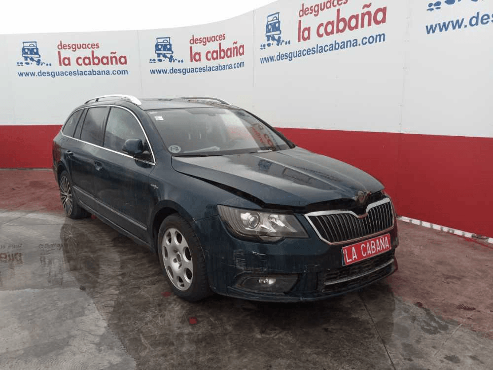 SKODA Superb 2 generation (2008-2015) Регулатор на прозореца на предната дясна врата 8X0959792H 26046975