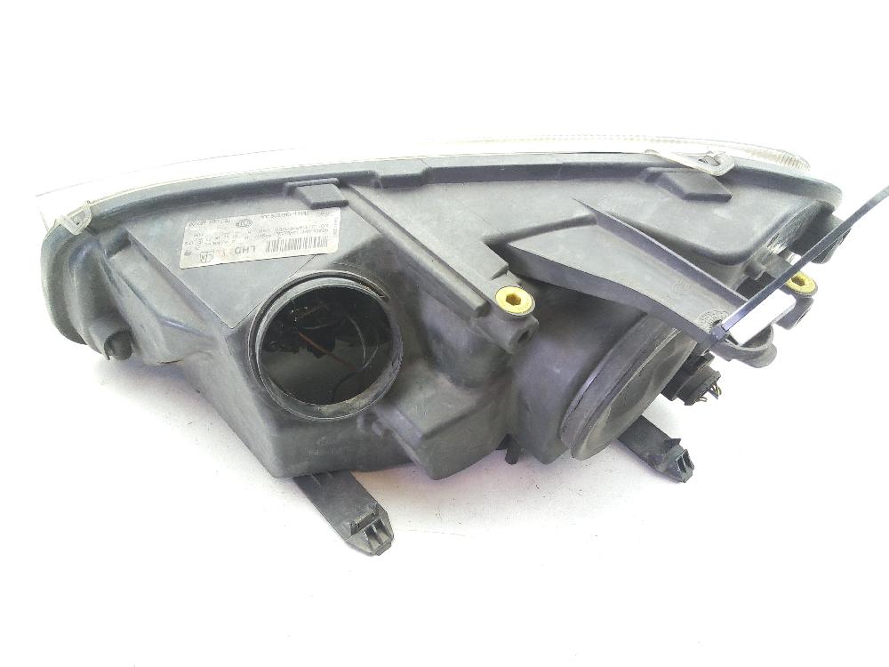 FORD C-Max 1 generation (2003-2010) Front Right Headlight 7M5113W029AA 26013347