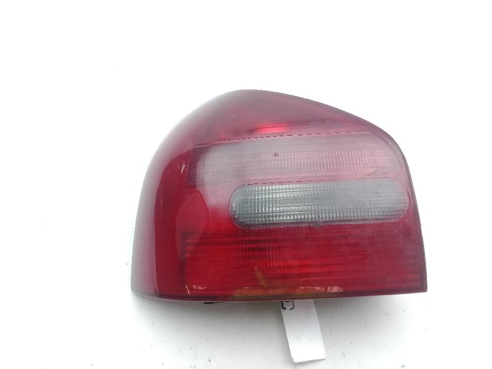 ALFA ROMEO GTV 916 (1995-2006) Rear Left Taillight 26012526