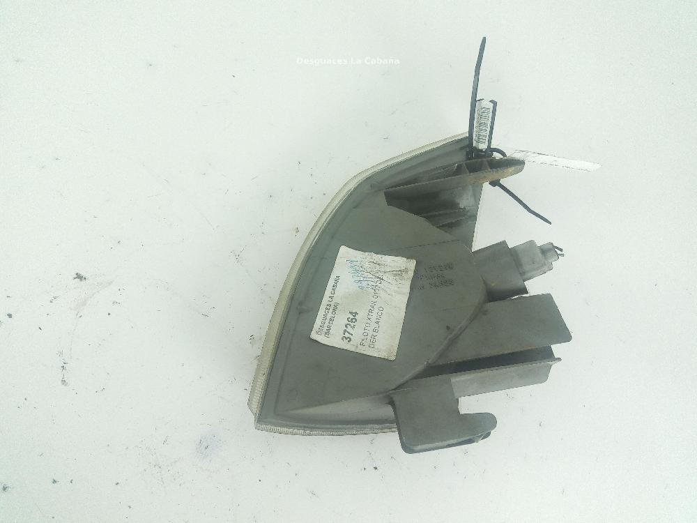 RENAULT Master 1 generation (1980-1997) Front Right Fender Turn Signal 261308H700 26041487