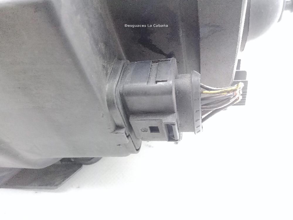 VOLKSWAGEN Фара передняя левая 3B0941015AN 26012683