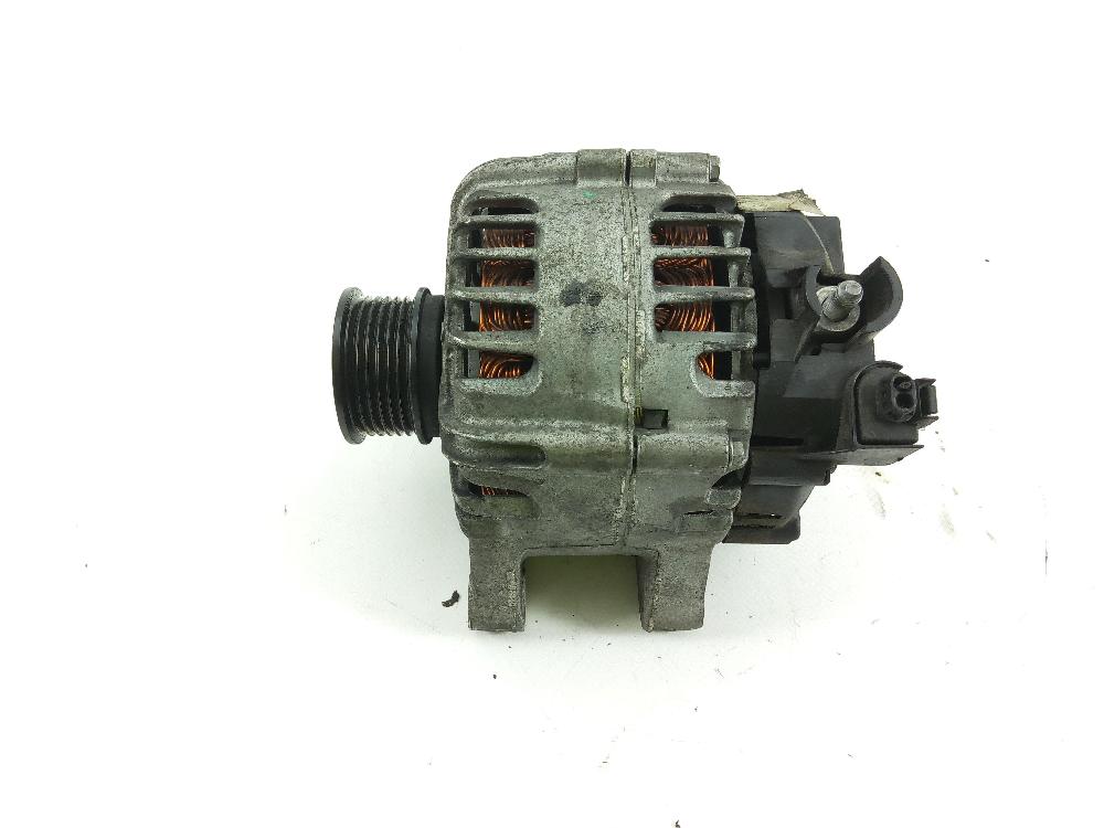 HYUNDAI ix35 1 generation (2009-2015) Alternator AV6N10300DC,2612672B 26037115