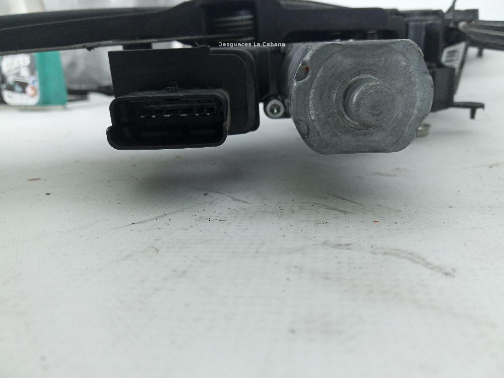 Alzacristalli anteriore sinistro YHZ (DV5RC) 9829482380 de Peugeot 5008 ii (mc_, mj_, mr_, m4_) 2018-0 - pieza usada