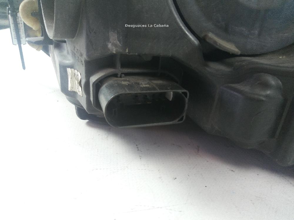 FORD Focus 3 generation (2011-2020) Δεξιά μπροστή προβολή BM5113W029RB 26040144