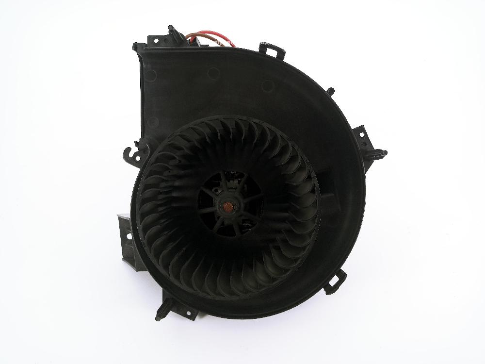 RENAULT Clio 1 generation (1990-1998) Fűtésventilátor 26001819