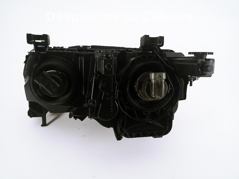 TOYOTA Land Cruiser J200 Series (2007-2015) Front Right Headlight 26002162