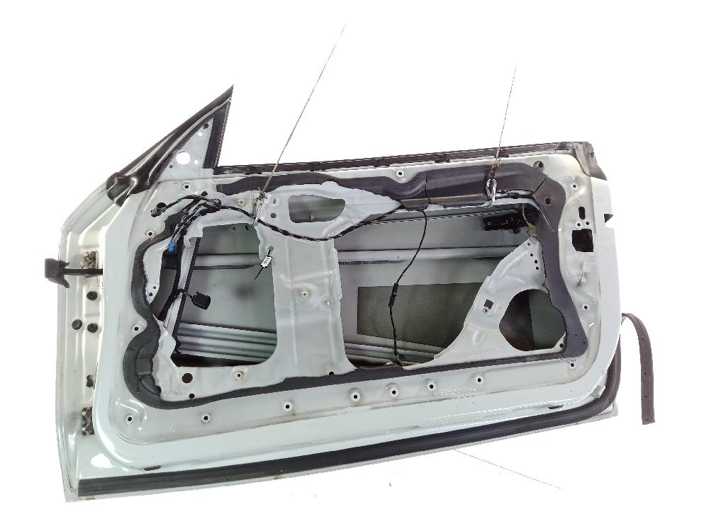 BMW 1 Series E81/E82/E87/E88 (2004-2013) Front Right Door 26012371