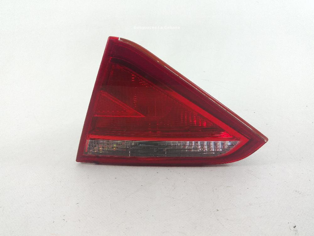 PEUGEOT Rear Right Taillight Lamp 8T0945094 26013086