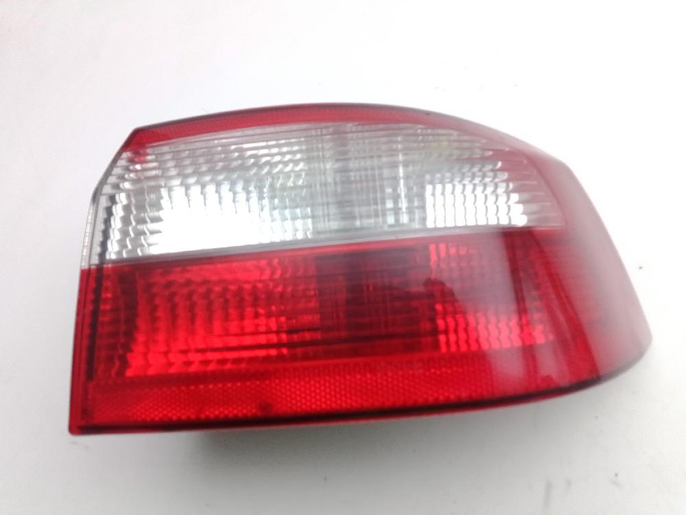 VOLKSWAGEN Golf 4 generation (1997-2006) Rear Right Taillight Lamp 23450202 25989540