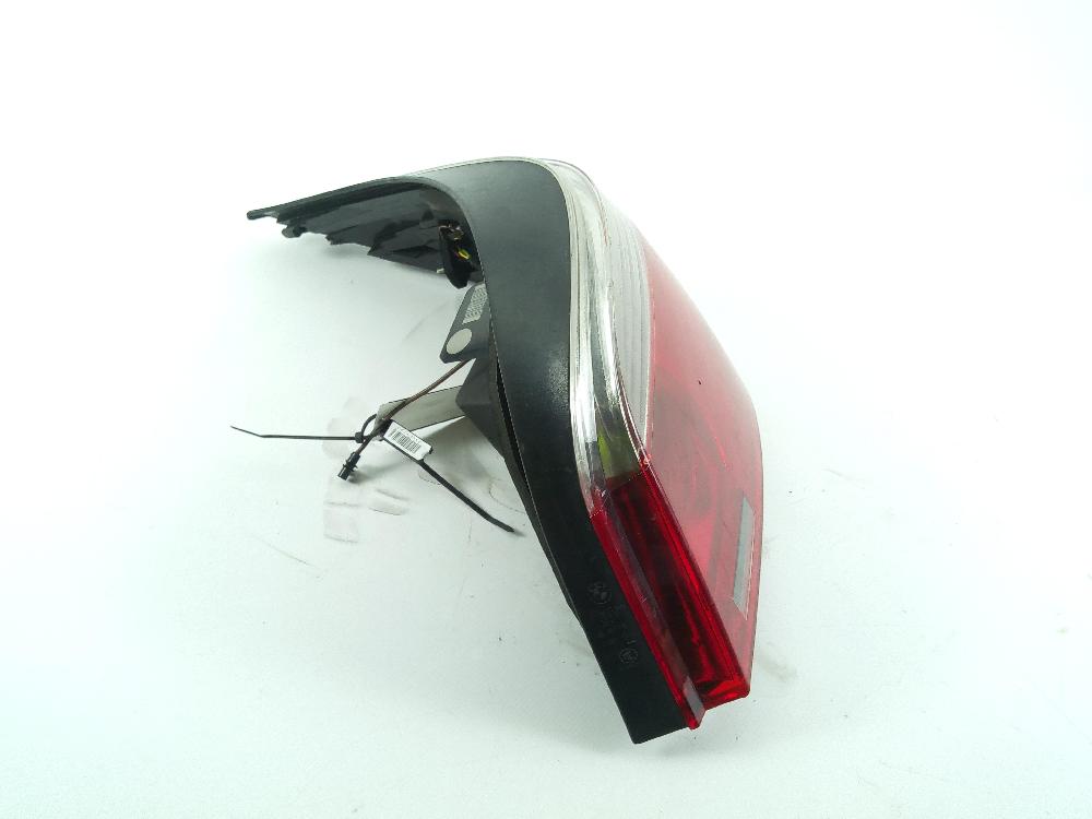 BMW 5 Series E60/E61 (2003-2010) Rear Right Taillight Lamp 7177702 26047052