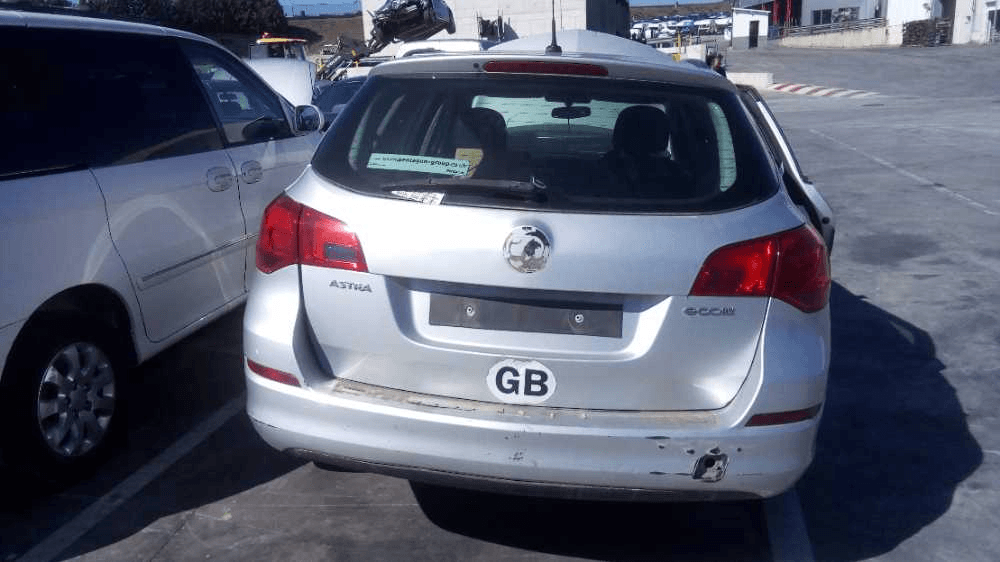 OPEL Astra J (2009-2020) Генератор 13505392 26002646