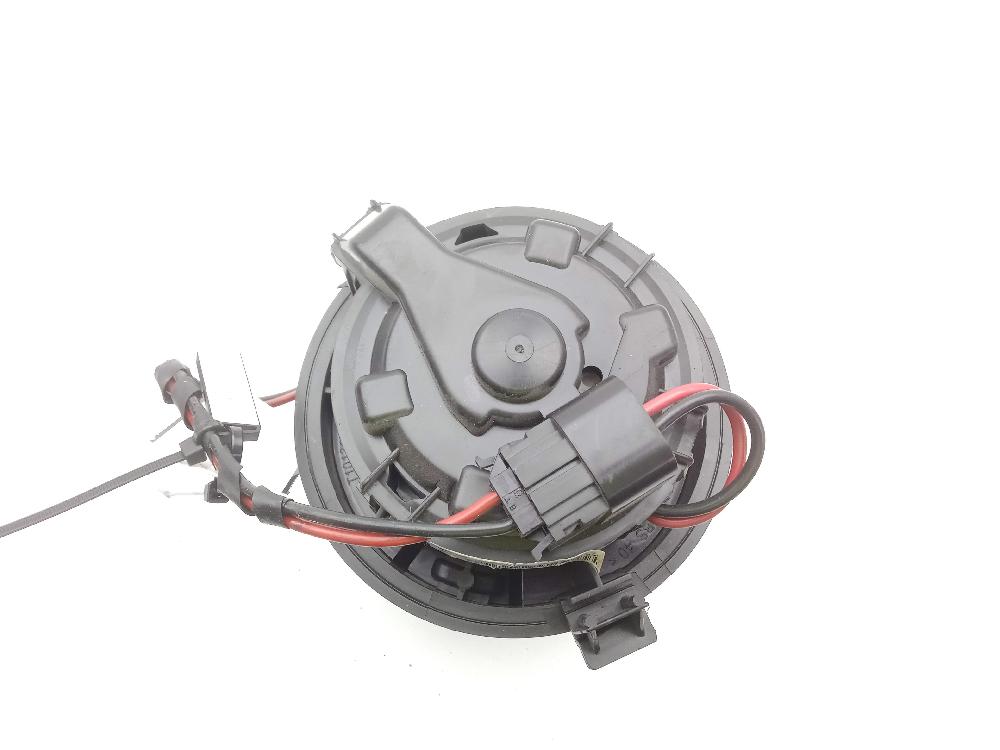 PEUGEOT 208 Peugeot 208 (2012-2015) Heater Blower Fan T1013140A 26044771