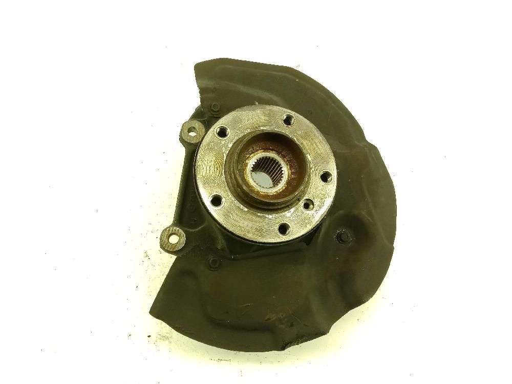 BMW 1 Series F20/F21 (2011-2020) Front Right Wheel Hub 25993547