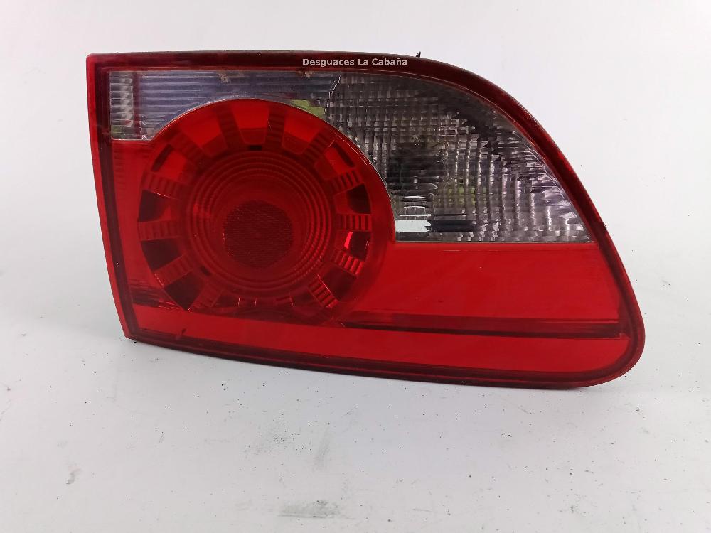 SEAT Altea 1 generation (2004-2013) Права задня фара 5P8945094D 26254134