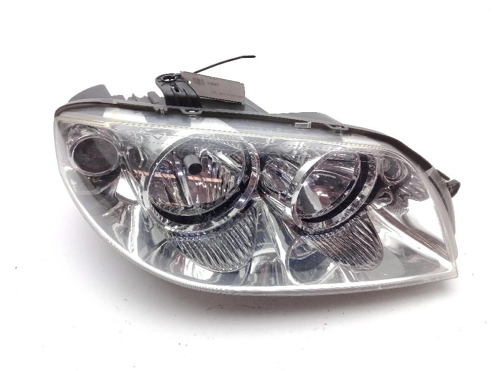 FIAT Ducato 2 generation (1993-2006) Front Right Headlight 25993672