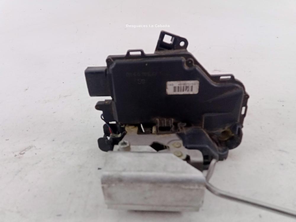 FIAT Priekšējo kreiso durvju slēdzene 4B1837015G 26042699