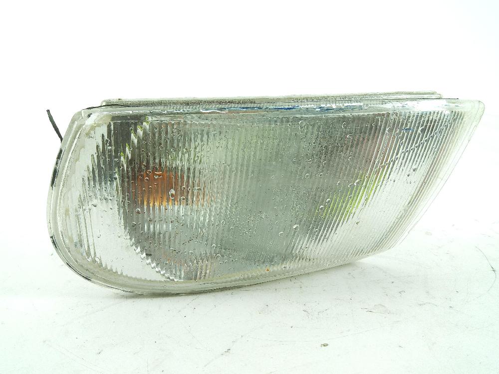 SUZUKI Baleno 1 generation (1995-2002) Front left turn light 26048821