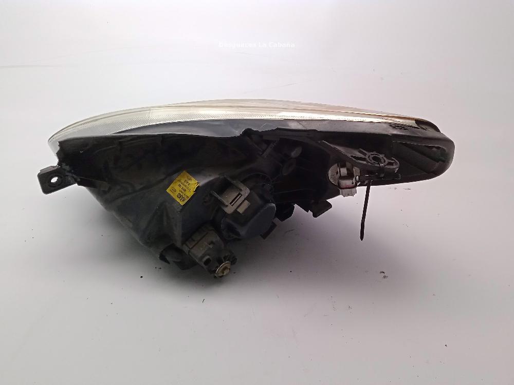 Faro derecho 010190999000 de Hyundai Accent iii (mc) 2005-2010 - pieza usada