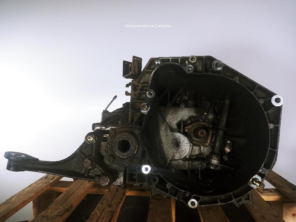 NISSAN Primera P11 (1996-2002) Gearbox AR37101 25989793