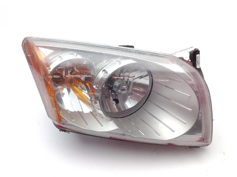 HYUNDAI Santa Fe DM (2012-2020) Front Right Headlight 26034459