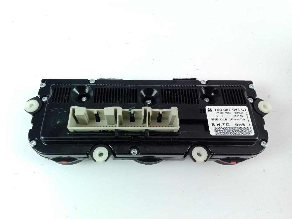 CHEVROLET Блок клімат-контролю 5HB01010600 26012318