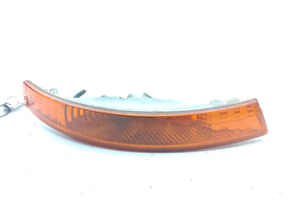 ACURA Front Right Fender Turn Signal 8200007030 26041842