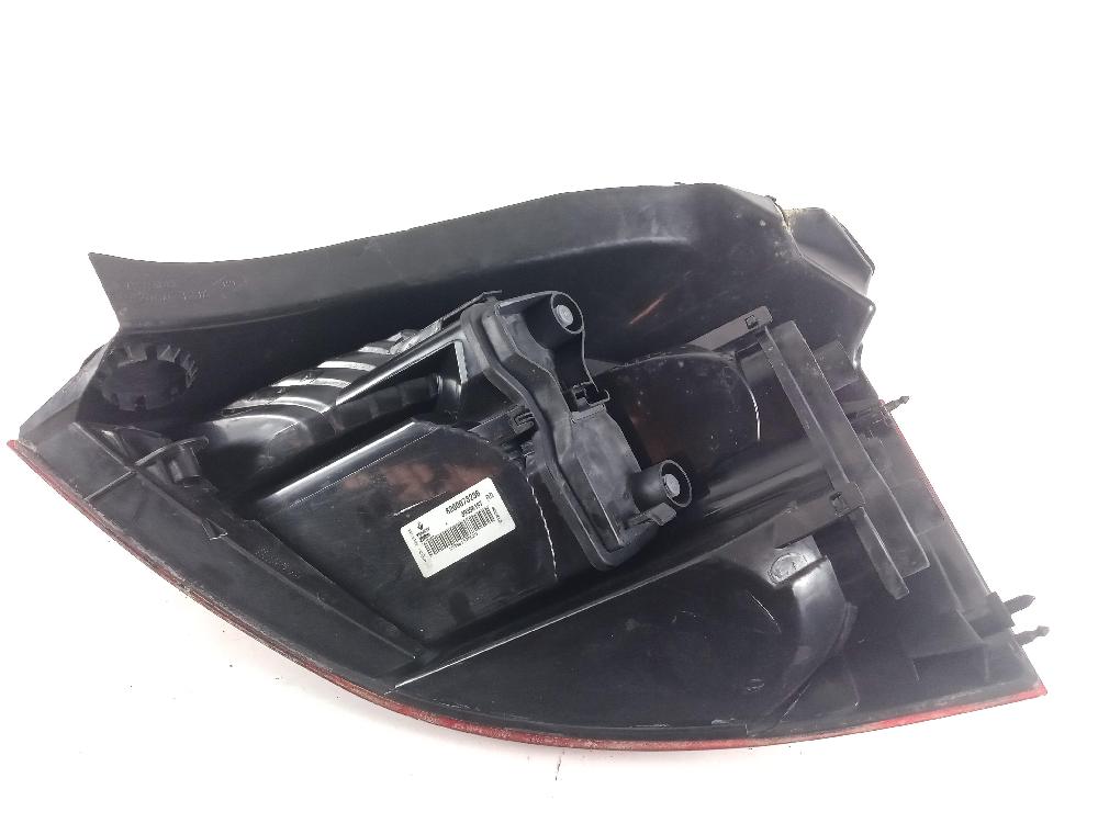 DODGE Megane 2 generation (2002-2012) Galinis dešinys žibintas 8200073236 25989395