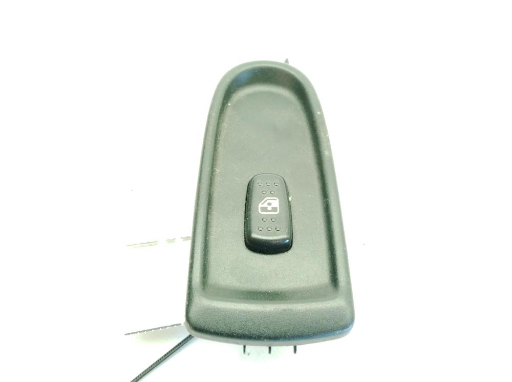 Interruttore alzacristalli anteriore destro F1CE0481F Iveco Daily i autobús 1985-1989 452000 km