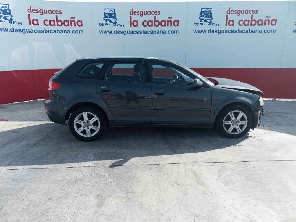 AUDI A3 8P (2003-2013) Främre vänstra dörrlås 4F1837015E 25994109