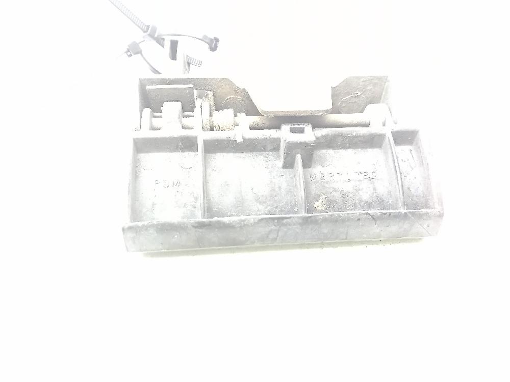 Maniglia esterna portellone posteriore Mitsubishi Montero sport i (k7_, k9_) 2002-0 260000 km