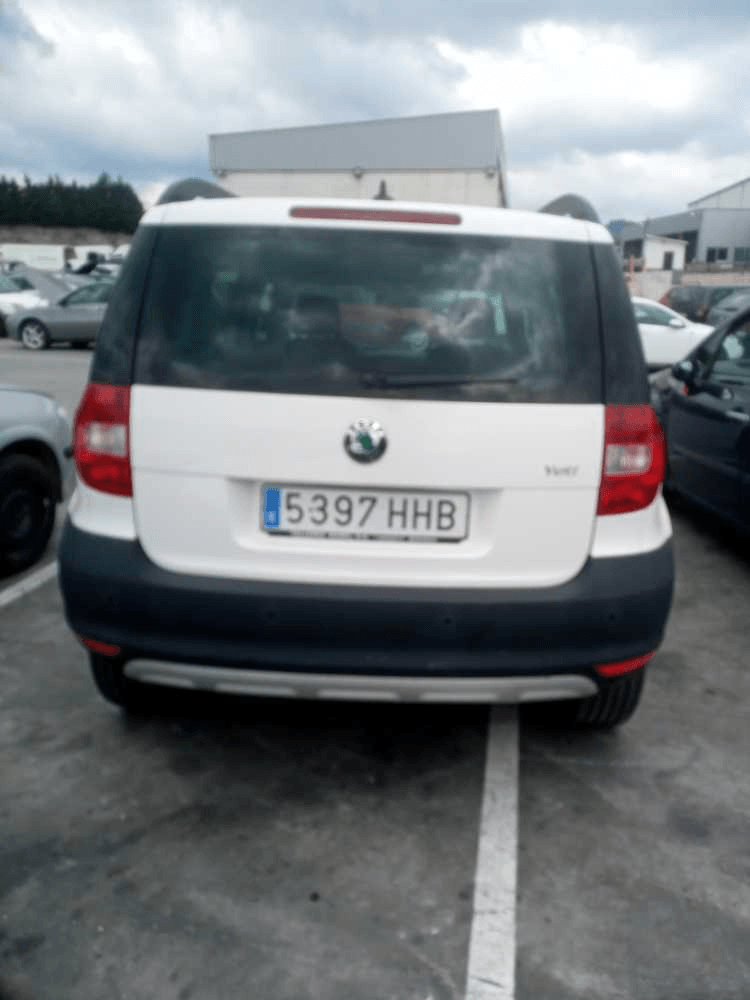 SKODA Yeti 1 generation (2009-2018) Främre vänstra dörrlås 26012195