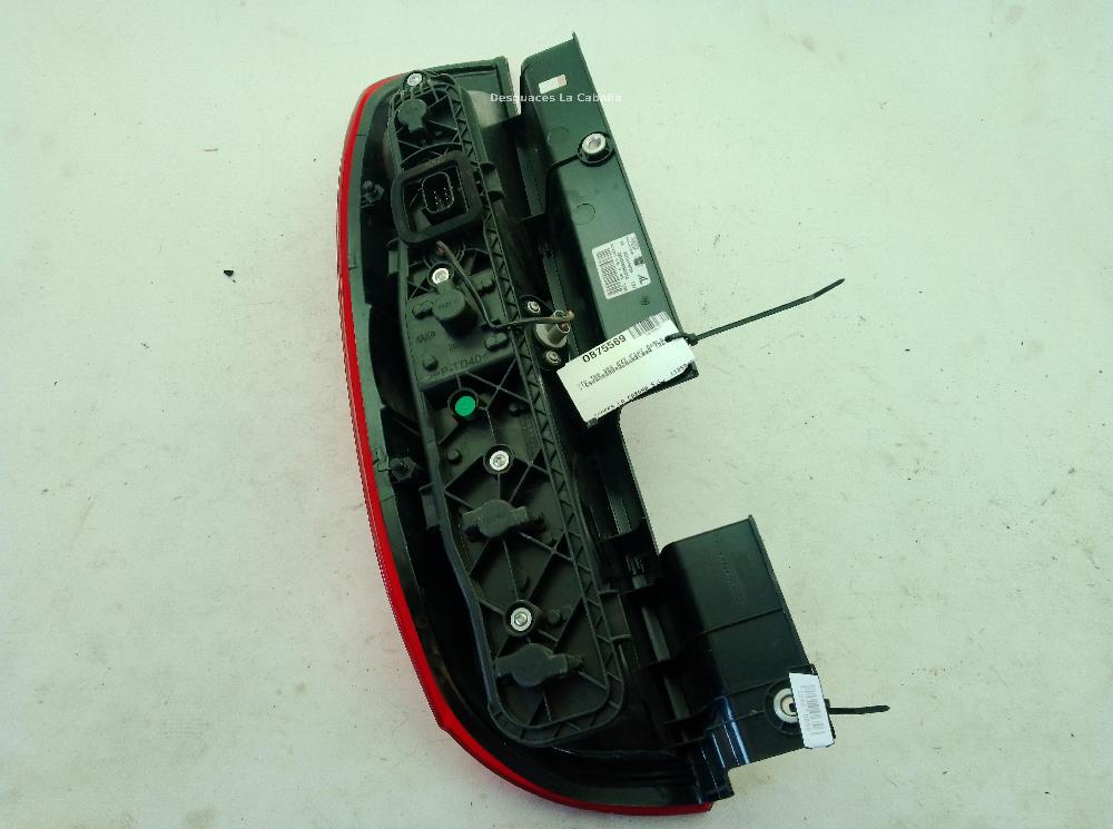 Rear lamp rh 00518106730 de Fiat Doblo limusina (263_) 2010-0 - pieza usada