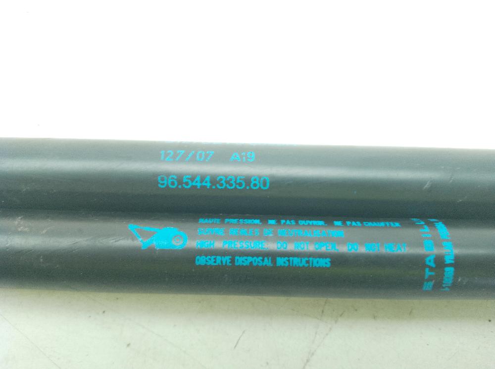 Amortecedor da mala 9654433580 de Citroen C4 i (lc_) 2004-2013 - pieza usada