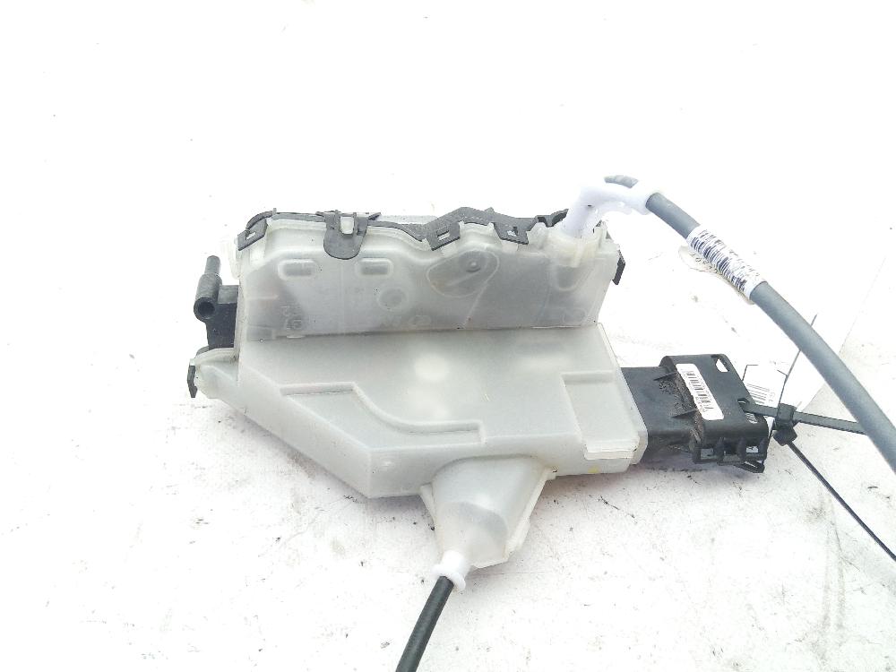 Cerradura puerta trasera izquierda 16943628 de Peugeot 3008 suv (mc_, mr_, mj_, m4_) 2016-0 - pieza usada