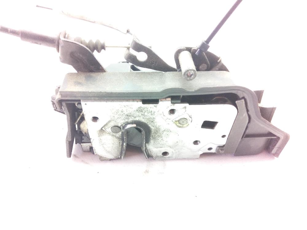 TOYOTA Land Cruiser J200 Series (2007-2015) Front Left Door Lock 26013249