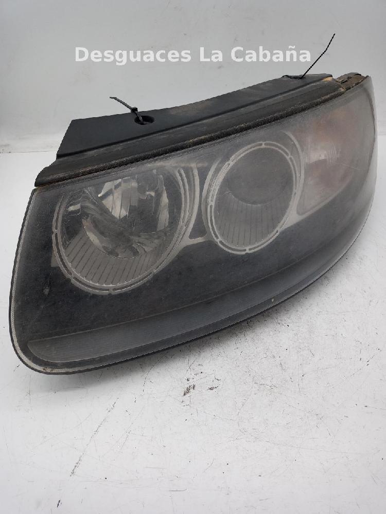 HYUNDAI Santa Fe CM (2006-2013) Front Left Headlight 25988933