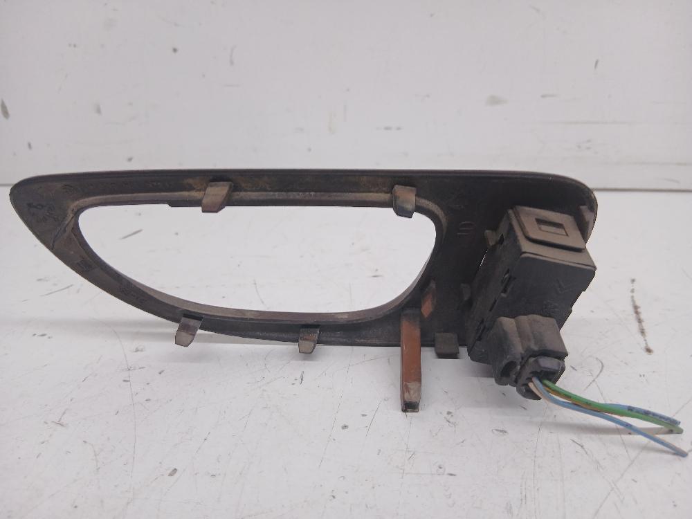 Mando elevalunas trasero izquierdo RHSDW10ATED 9634774677 de Peugeot 307 (3a/c) 2004-2009