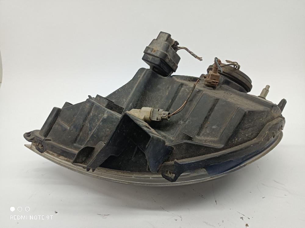 Faro derecho 8200444260 de Renault Kangoo (kc0/1_) 2005-2007 - pieza usada