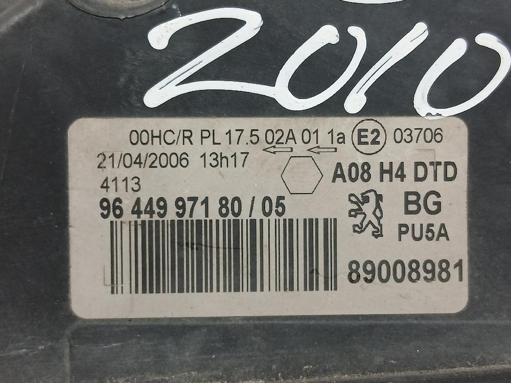 Faro derecho KFV 9644997180 de Peugeot 1007 2005-2007 - pieza usada