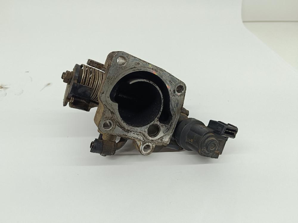 Caja de mariposa 3517022600 de Hyundai Accent 2007-2012 - pieza usada
