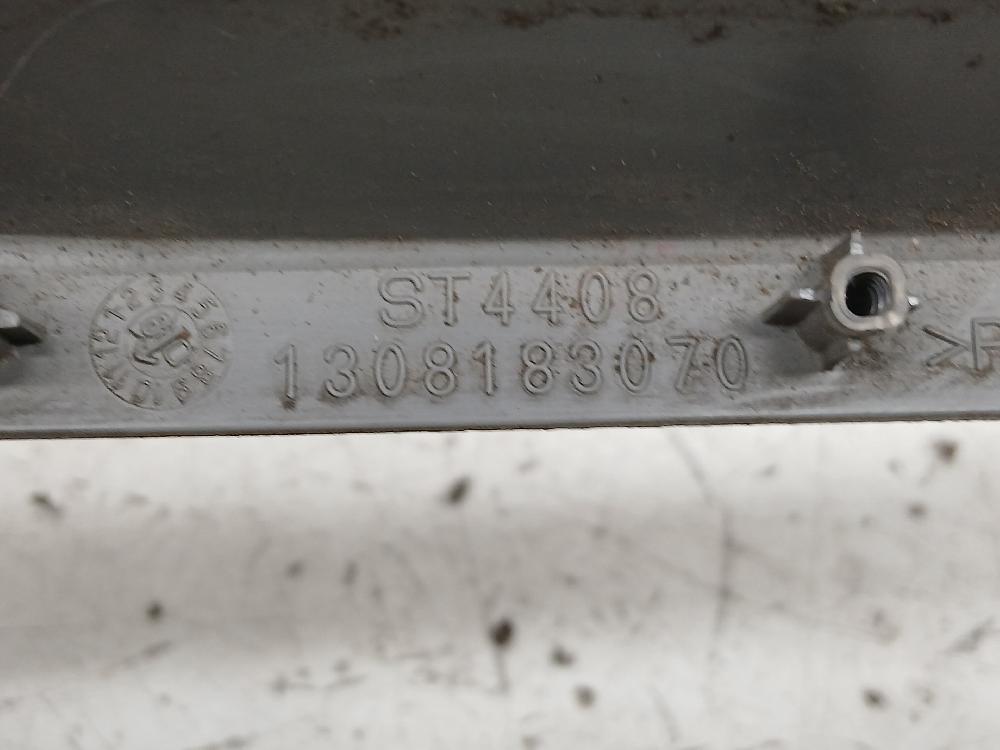 Moldura 4HU 1308183070 de Citroen Jumper furgon 2011-2011 - pieza usada
