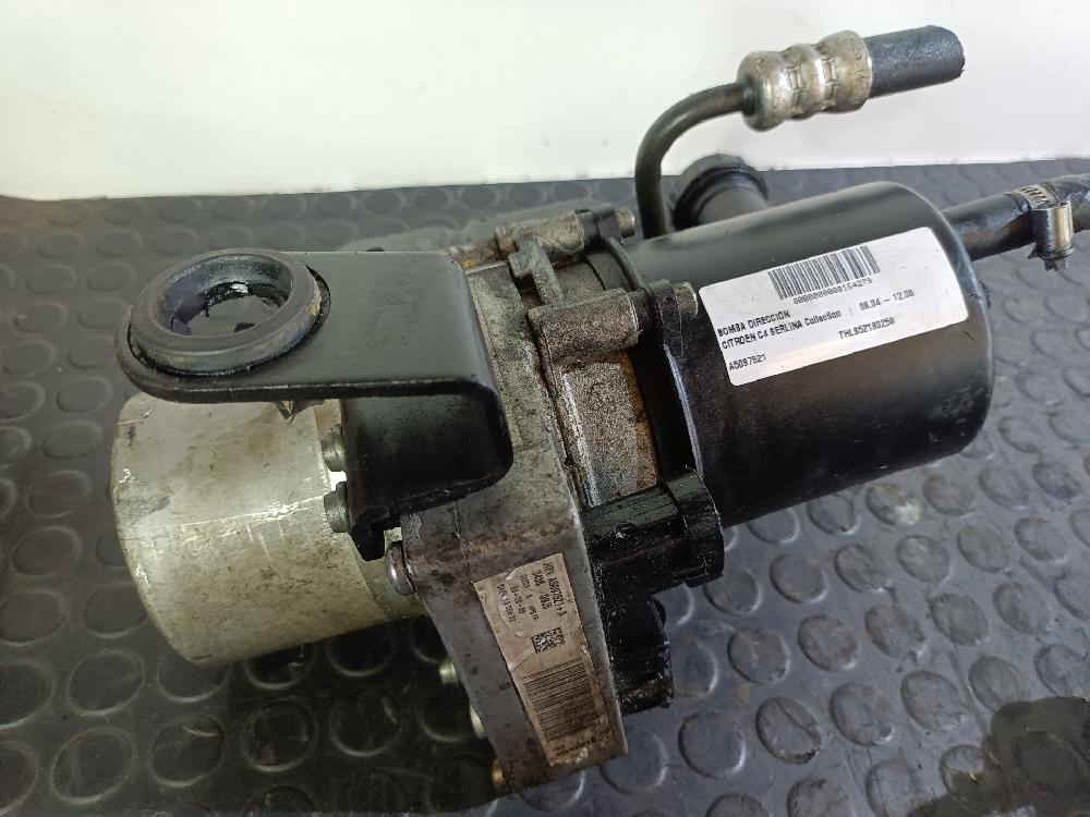 Steering pump RHRDW10BTED4 9654151080 de Citroen C4 berlina 2004-2008 - pieza usada