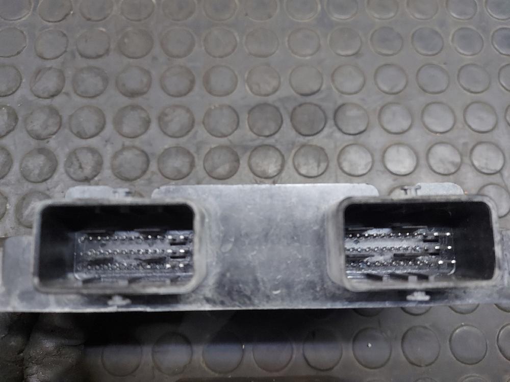 Centralita motor uce WJY 9641390180 de Peugeot 206 1998-2002 - pieza usada