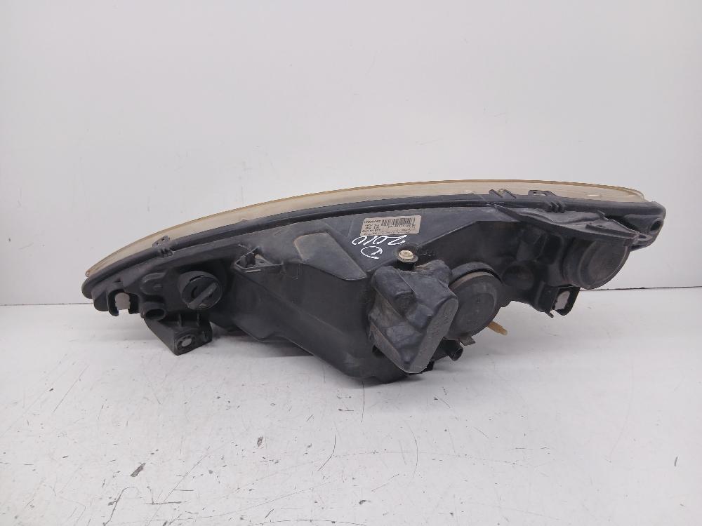 Faro derecho KFV 9644997180 de Peugeot 1007 2005-2007 - pieza usada