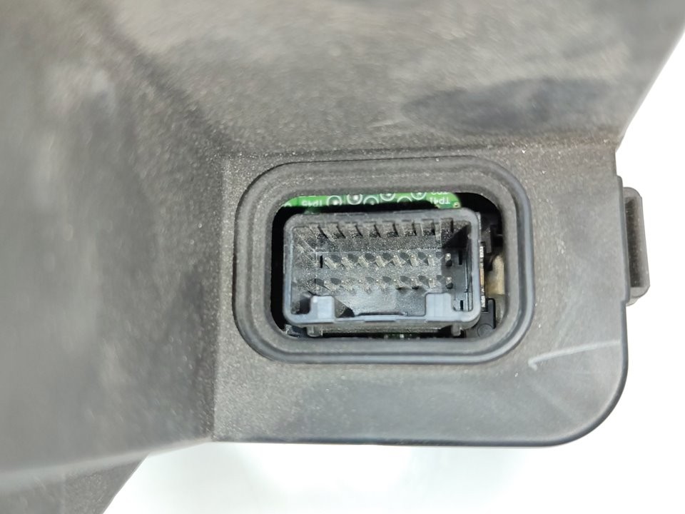 Electronics module G6DJ 94310B1600 de Hyundai Genesis (dh) 2014-0 316 CV - pieza usada