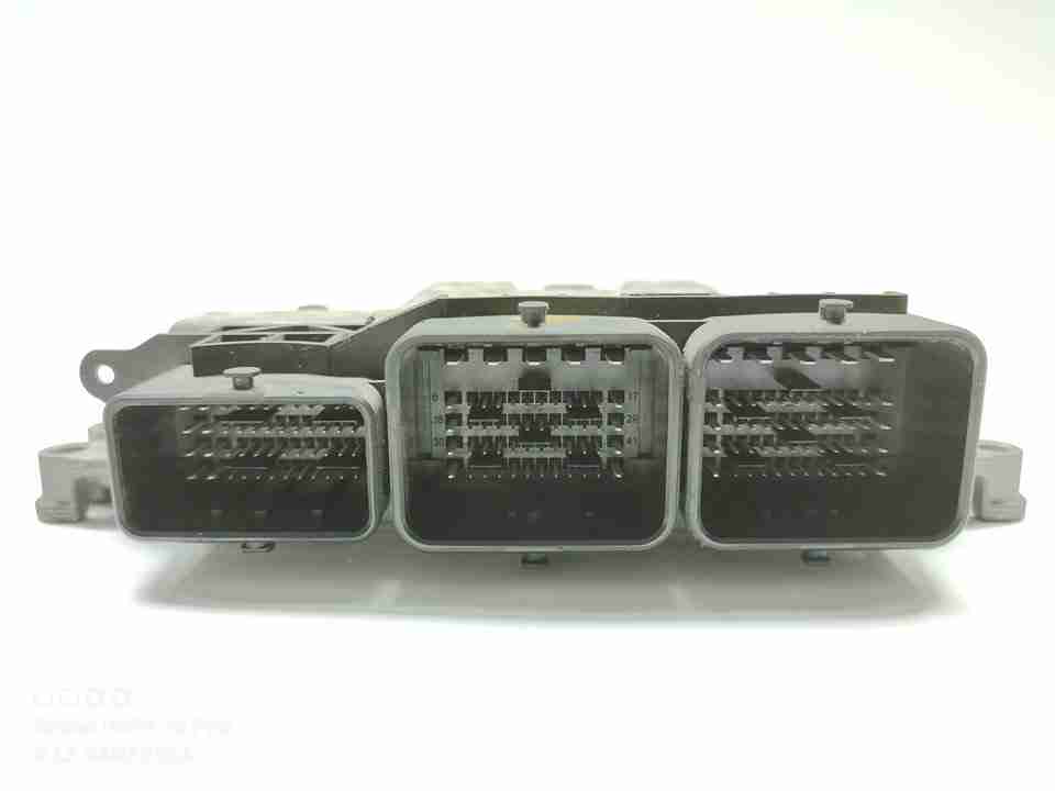 Centralita motor uce 9HM 0281030546 de Toyota Proace furgón (mdx_) 2013-2016 90 CV - pieza usada