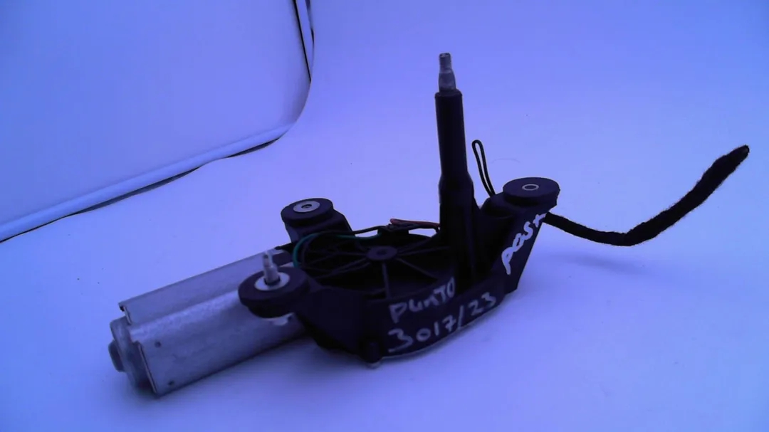Rear windscreen wiper motor 188A4000 46523872 de Fiat Punto (188_) 1999-2010