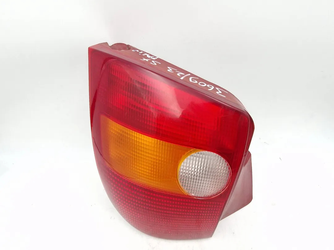 Fanale posteriore sinistro 188A4000 46537831 de Fiat Palio (178_) 1996-2002 - pieza usada